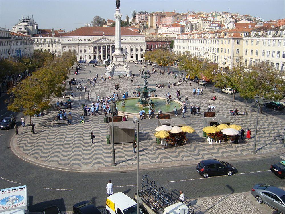 Downtown Design Hostel Lisbon Exterior photo